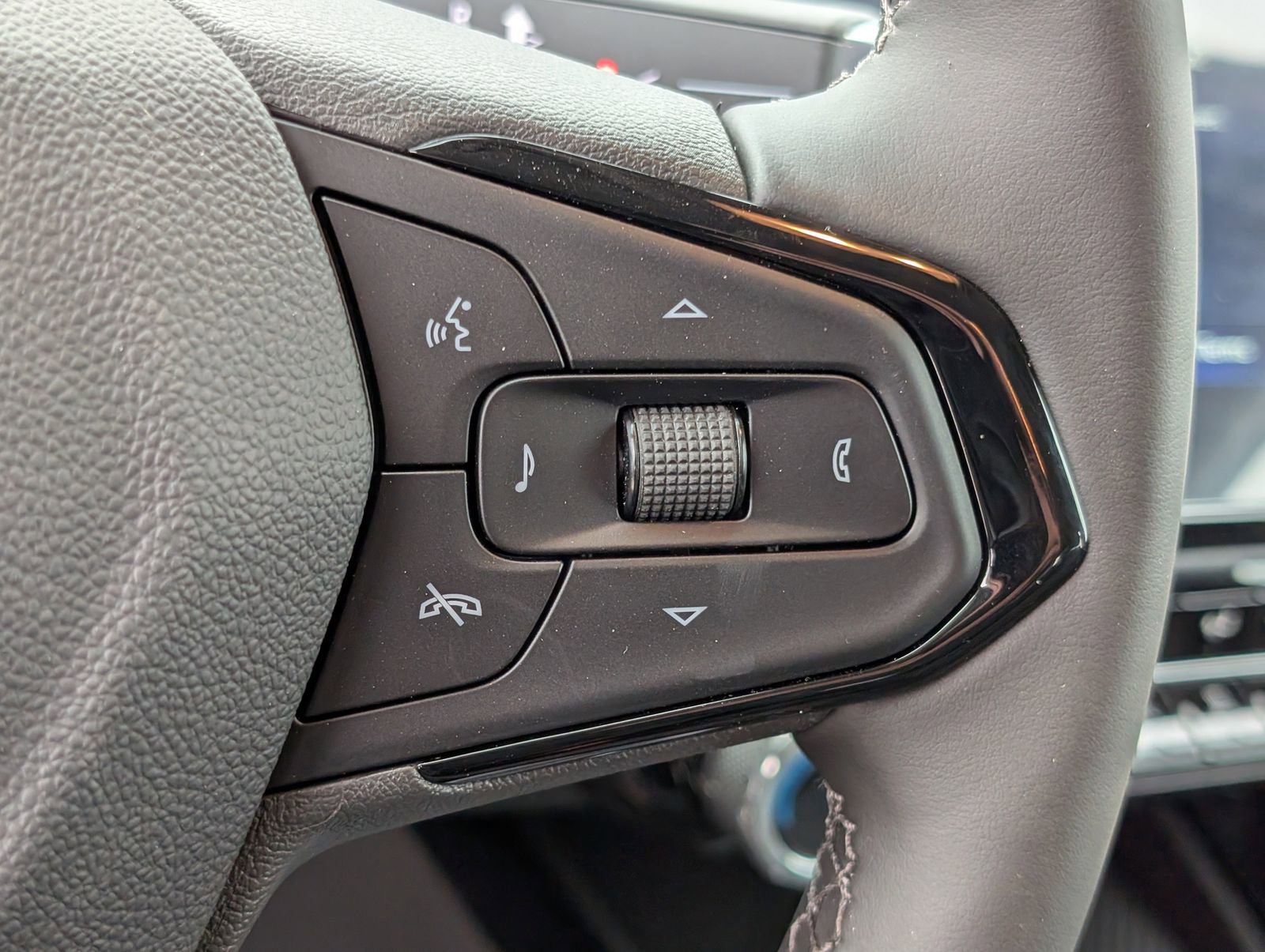 New 2027 Chevrolet Bolt RS image 19