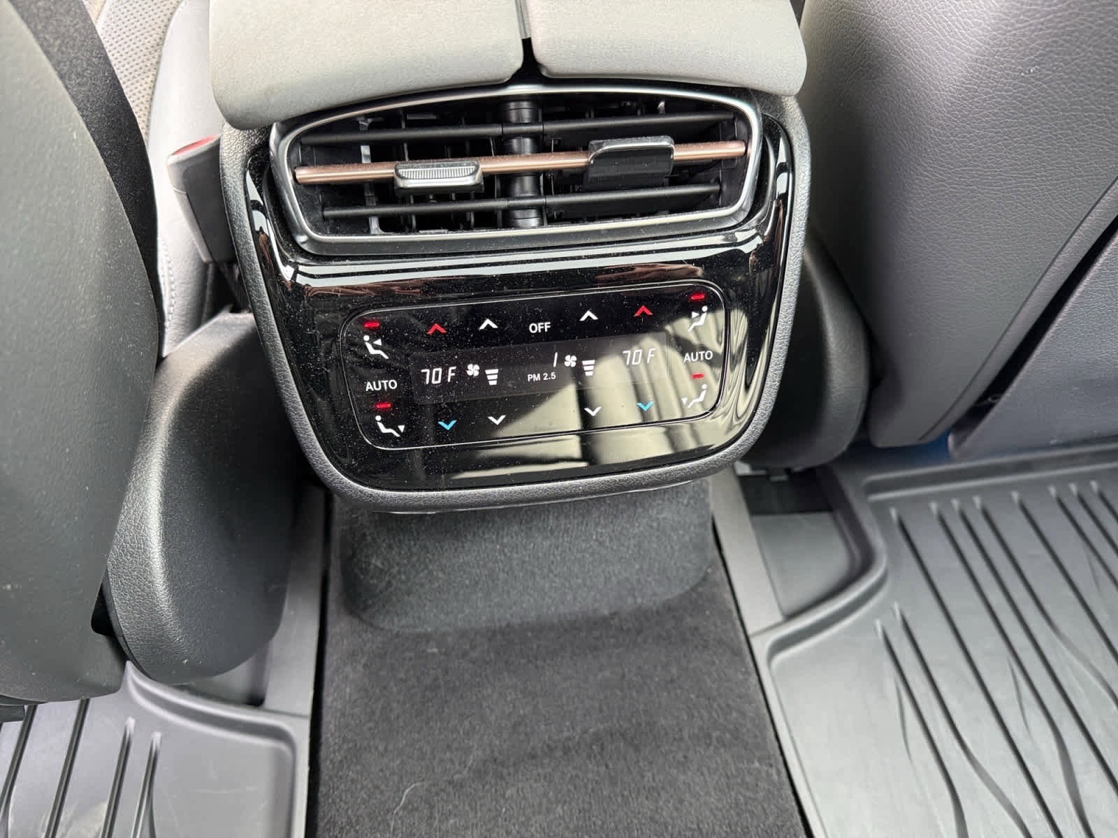 Certified 2022 Mercedes-Benz EQS 580 4MATIC Sedan image 28