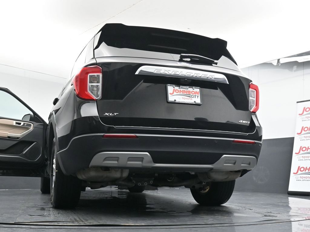 Used 2023 Ford Explorer XLT w/ Equipment Group 202A image 39