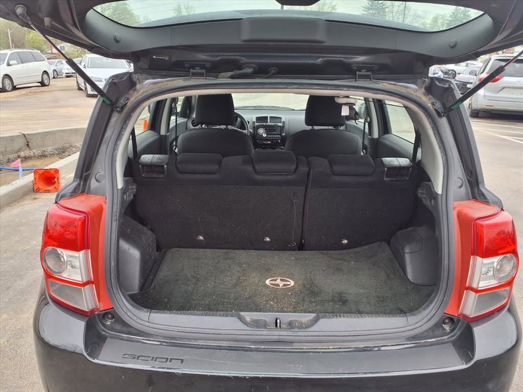 Used 2010 Scion xD image 22