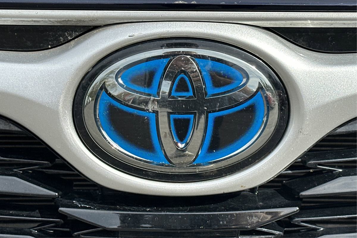 Used 2021 Toyota Highlander XLE image 31