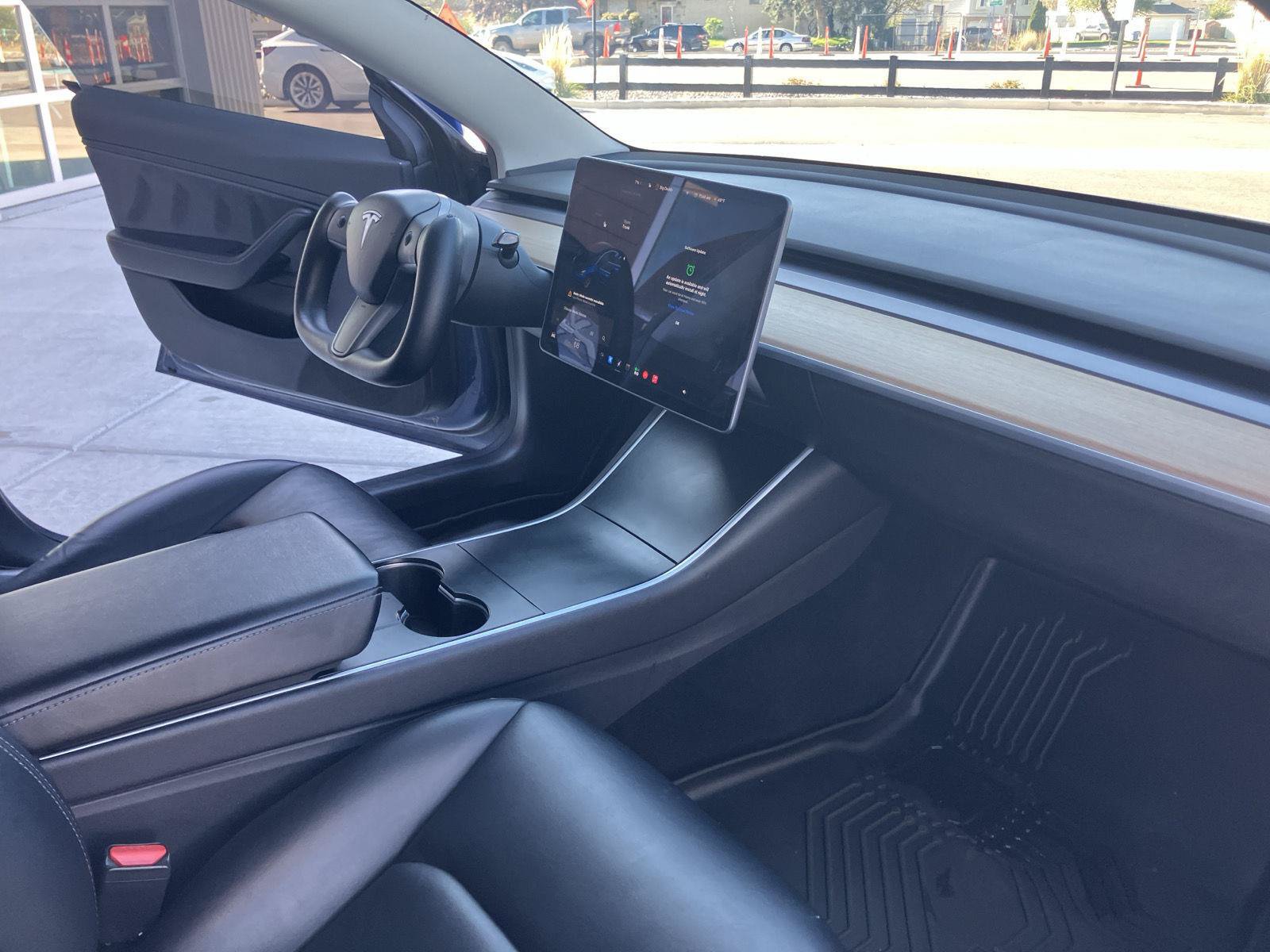 Used 2020 Tesla Model 3 Long Range AWD/4WD image 21