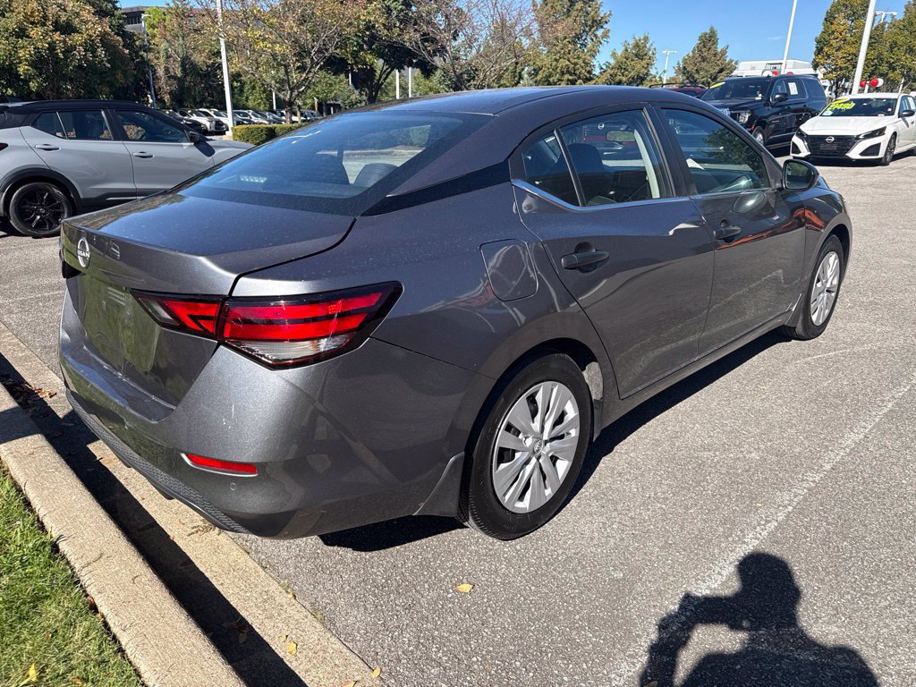 Used 2025 Nissan Sentra S w/ Trunk Package FWD image 3