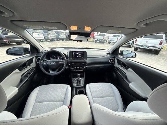 Used 2023 Hyundai Kona SEL AWD/4WD image 21