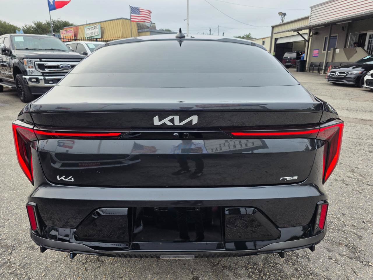 Used 2025 Kia K4 GT-Line w/ GT-Line Premium Package FWD image 5