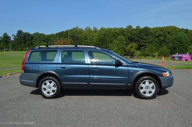 Used 2005 Volvo XC70 AWD/4WD image 4