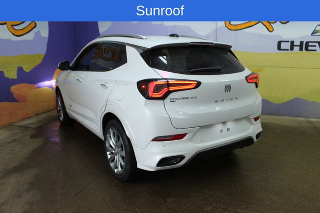 Used 2025 Buick Encore GX Avenir w/ Avenir Technology Package AWD/4WD image 6