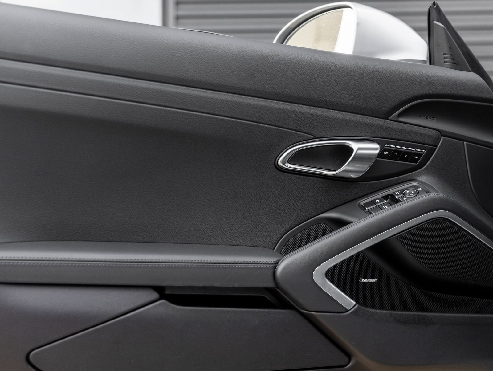 Certified 2024 Porsche 718 Boxster RWD image 22