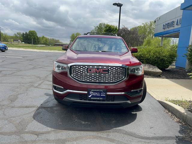 Used 2017 GMC Acadia Denali w/ Technology Package AWD/4WD image 2