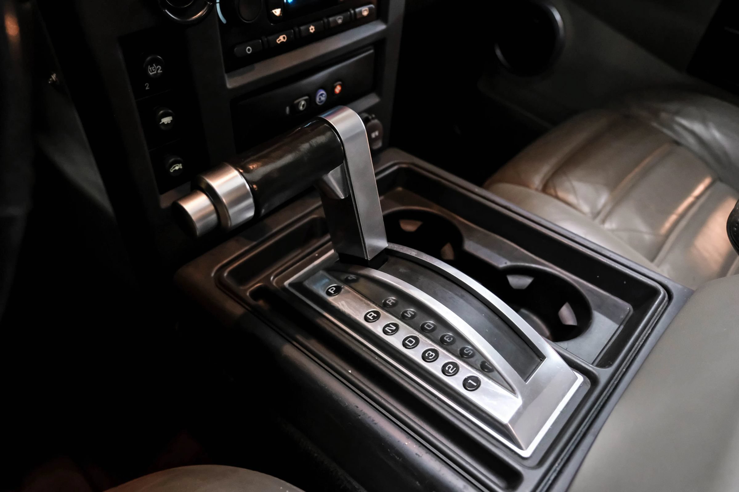 Used 2007 HUMMER H2 SUT AWD/4WD image 23