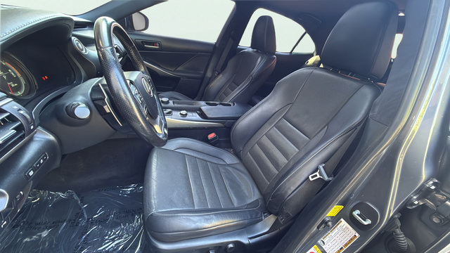 Used 2019 Lexus IS 300 F Sport w/ F Sport Package RWD image 13