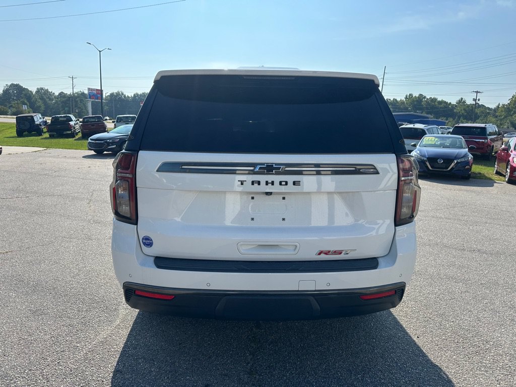 Used 2022 Chevrolet Tahoe RST w/ Luxury Package RWD image 4