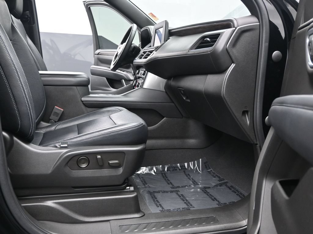 Used 2022 Chevrolet Tahoe LS RWD image 17