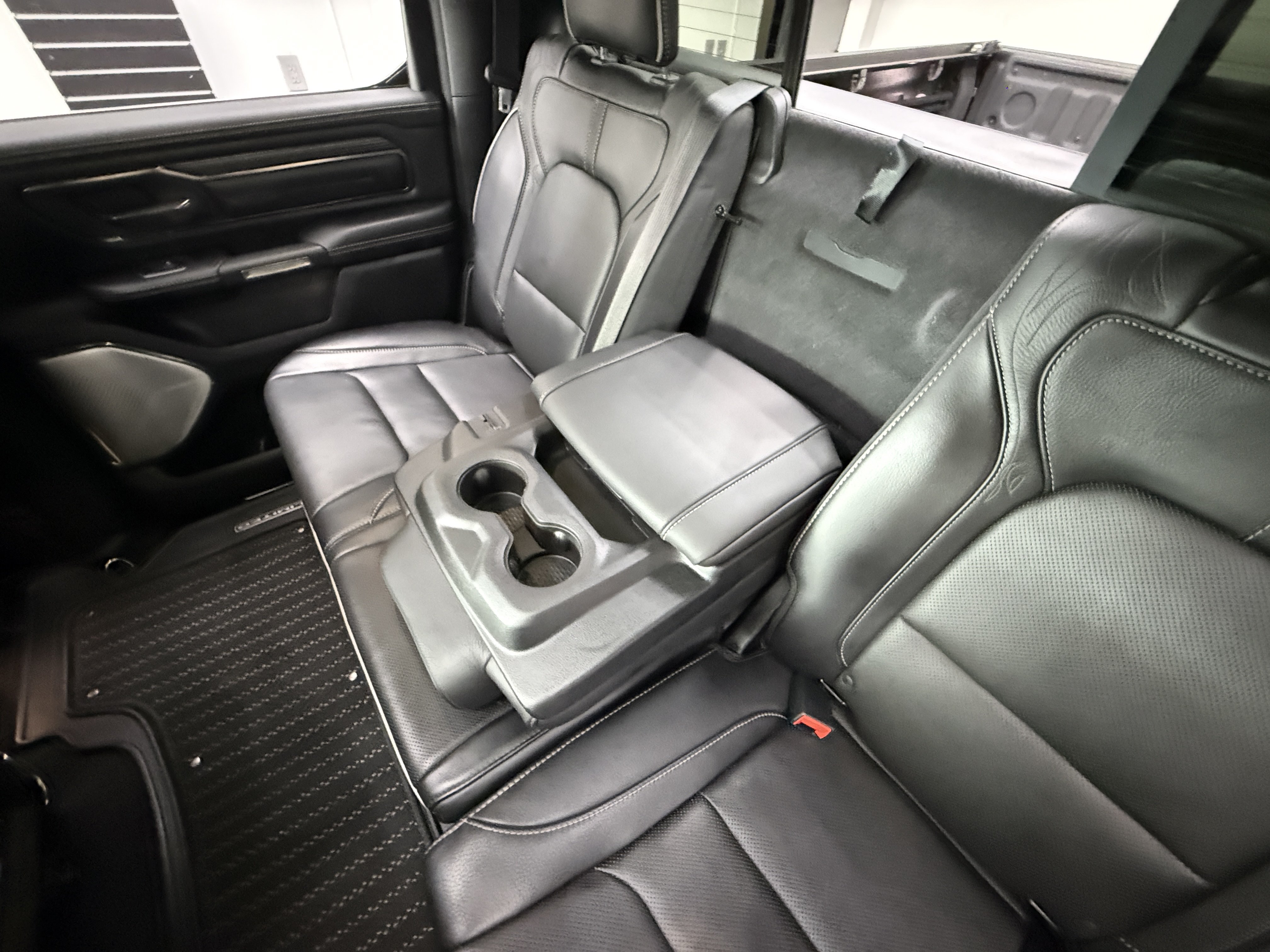 Used 2019 RAM 1500 Limited AWD/4WD image 26
