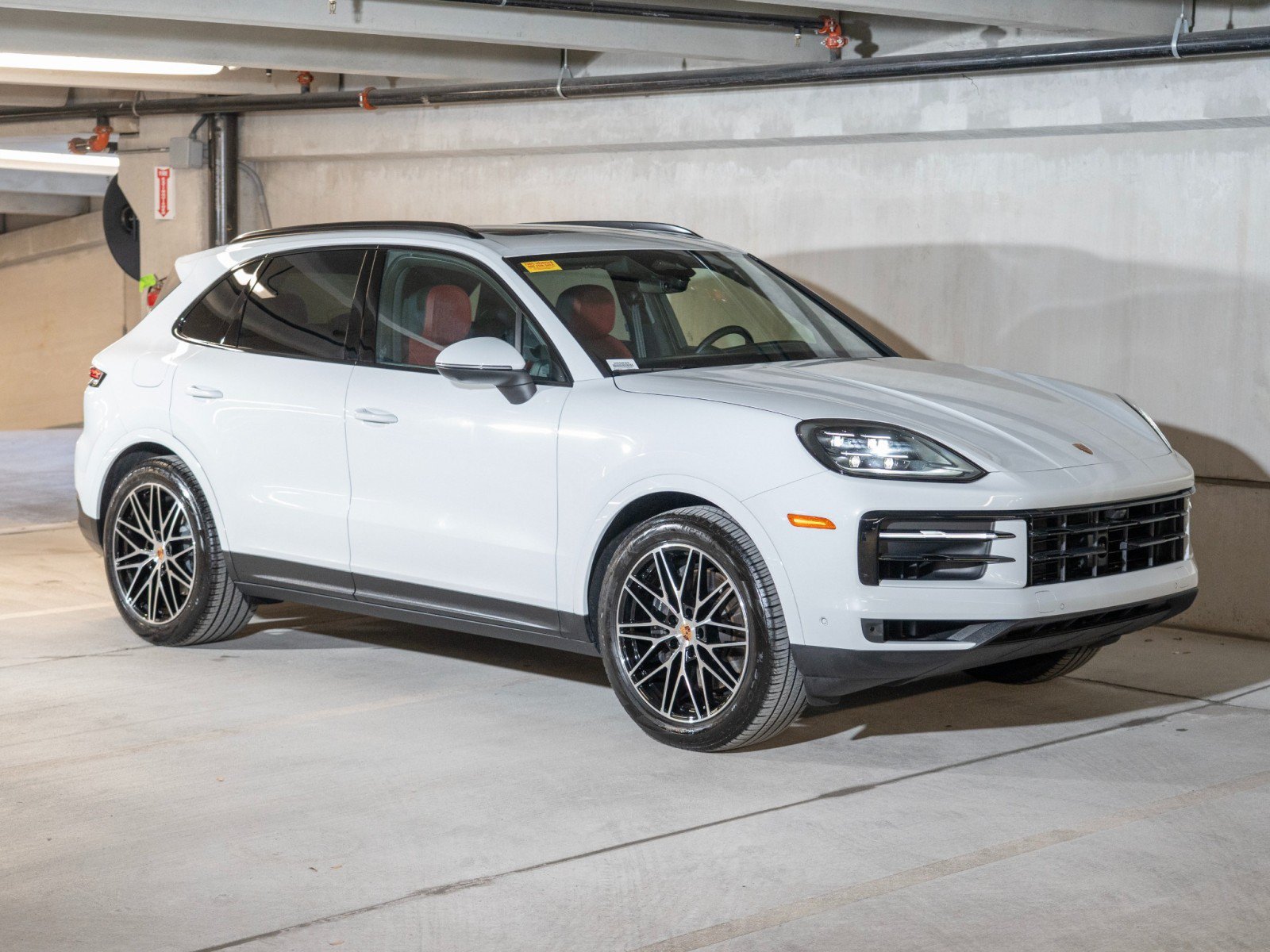 Certified 2026 Porsche Cayenne AWD/4WD image 7