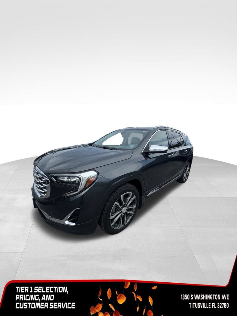 Certified 2020 GMC Terrain Denali w/ Denali Premium Package AWD/4WD image 2