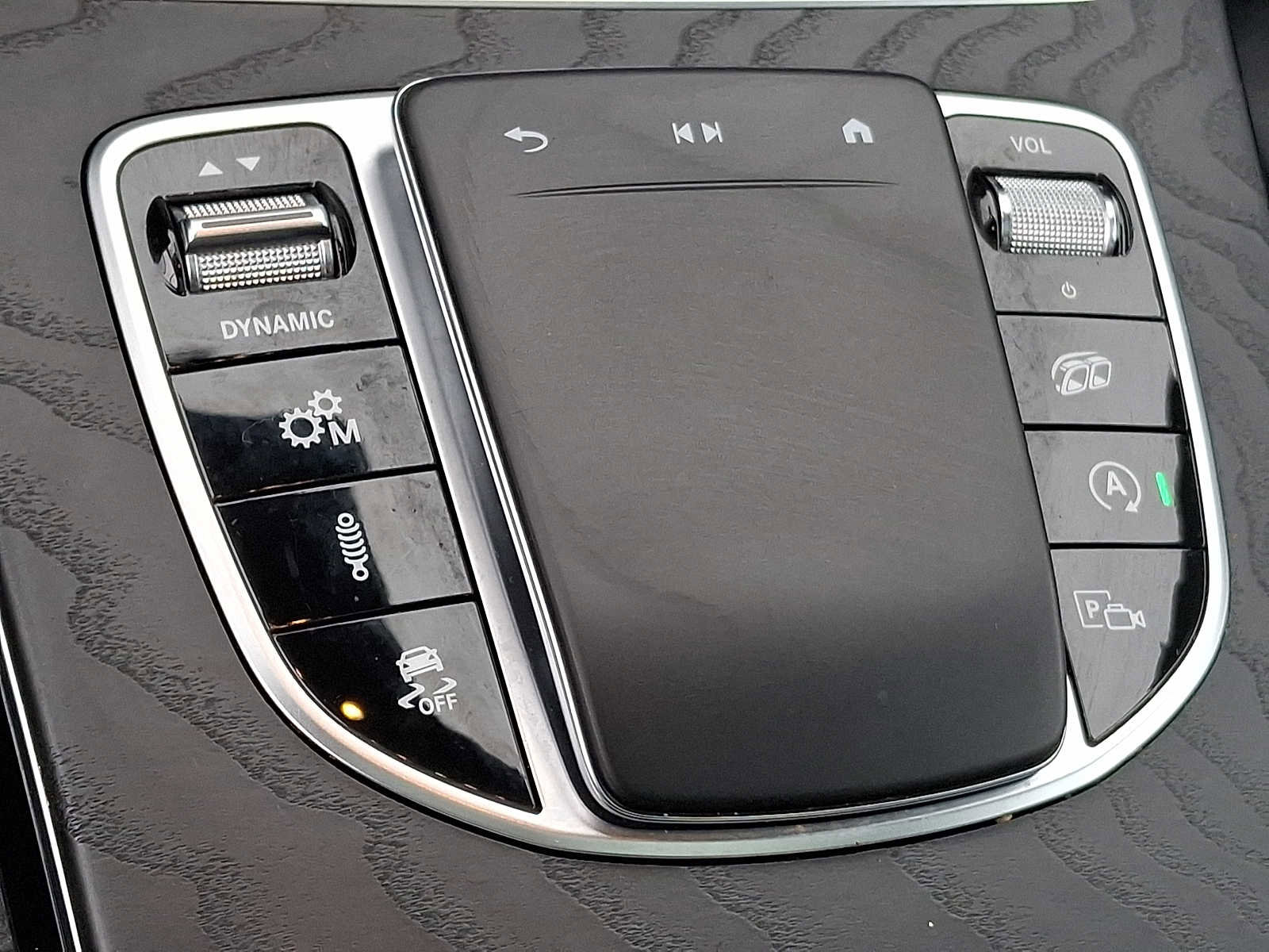 Certified 2021 Mercedes-Benz GLC 43 AMG 4MATIC image 21