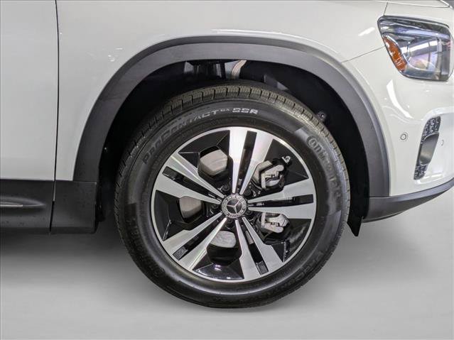 Certified 2025 Mercedes-Benz GLB 250 4MATIC image 23