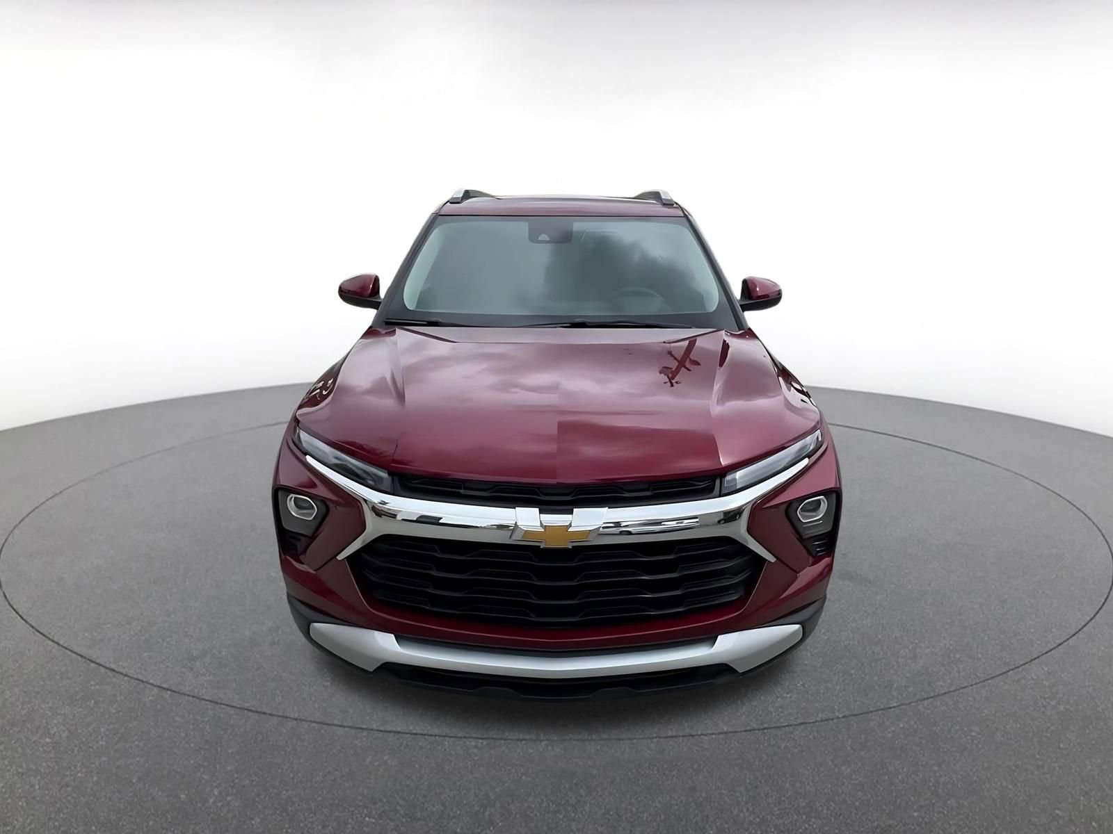 Used 2025 Chevrolet TrailBlazer LT FWD image 4