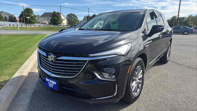 Used 2022 Buick Enclave Essence w/ LPO, Floor Liner Package