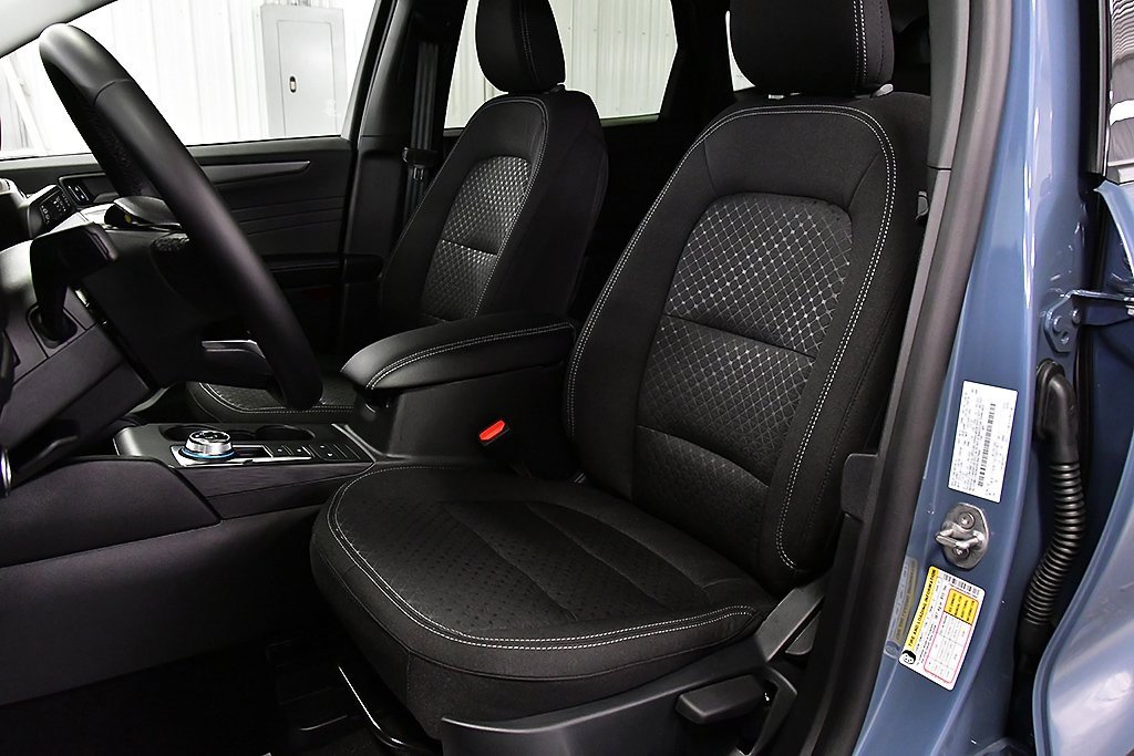 New 2025 Ford Escape Active image 28
