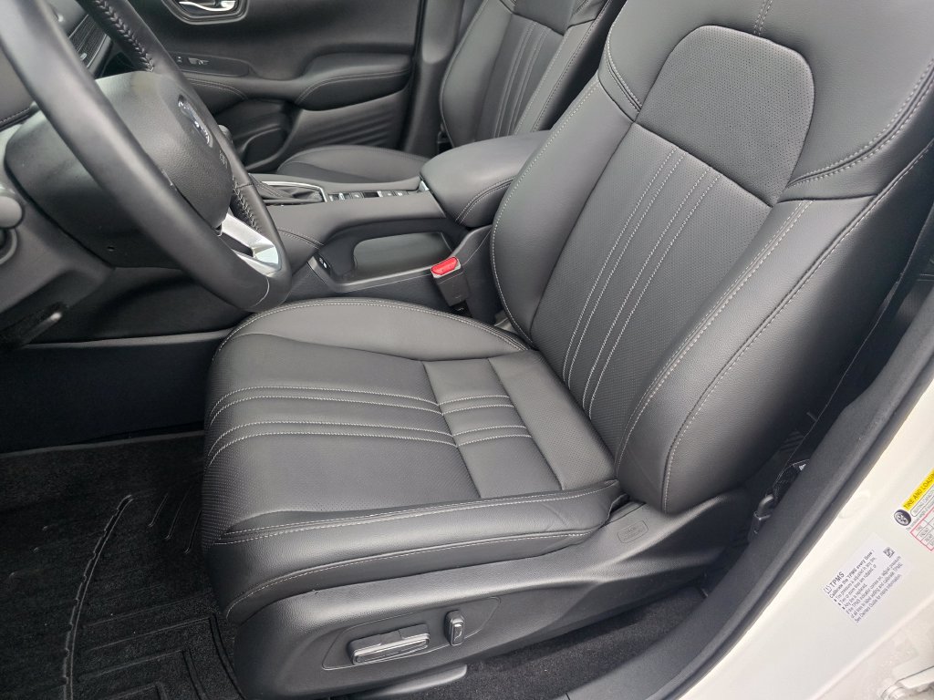 Certified 2026 Honda HR-V EX-L image 17