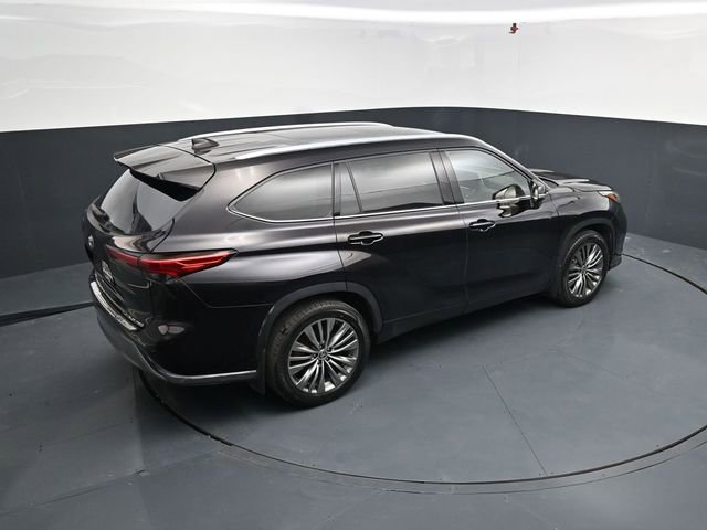 Used 2021 Toyota Highlander Platinum image 47