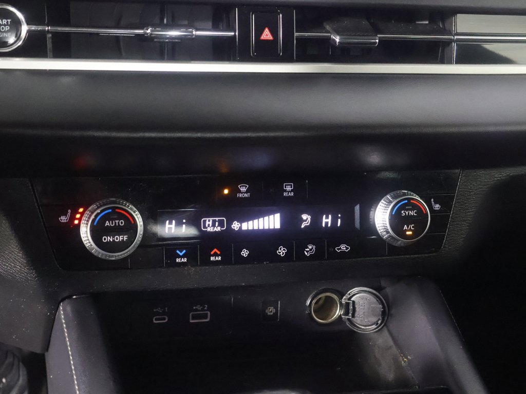 Used 2023 Mitsubishi Outlander SEL image 41