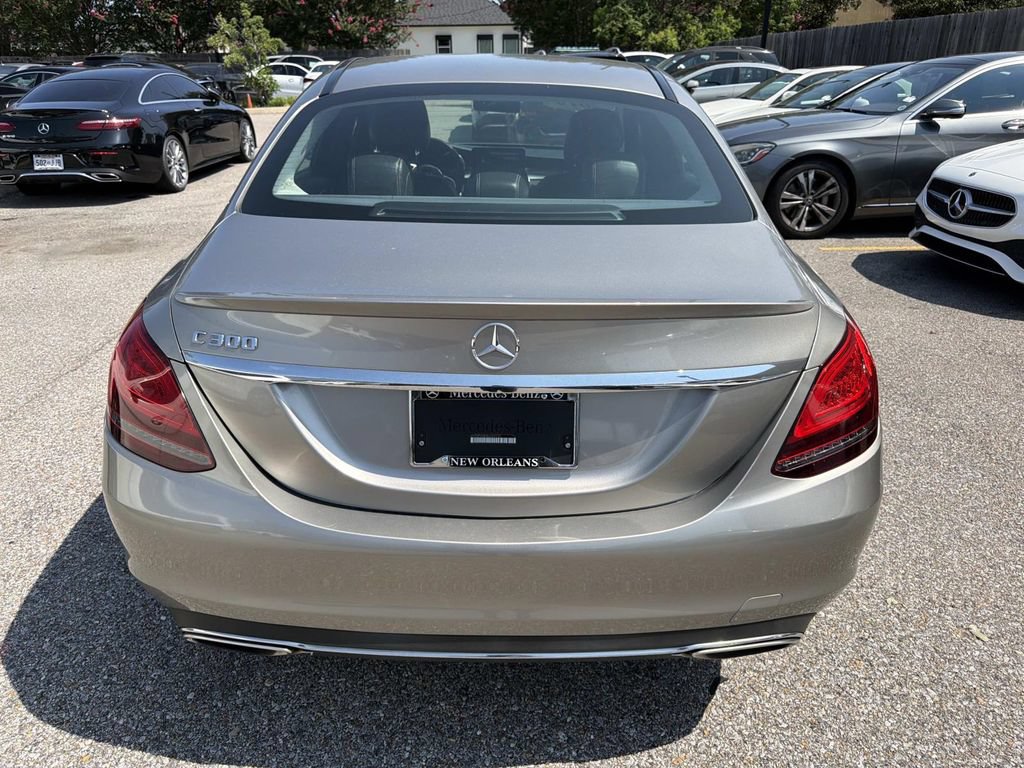 Used 2019 Mercedes-Benz C 300 Sedan image 6