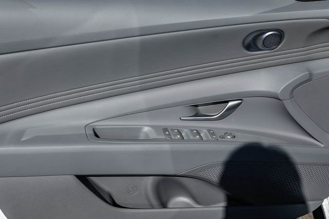 New 2025 Hyundai Elantra SEL w/ Cargo Package FWD image 25