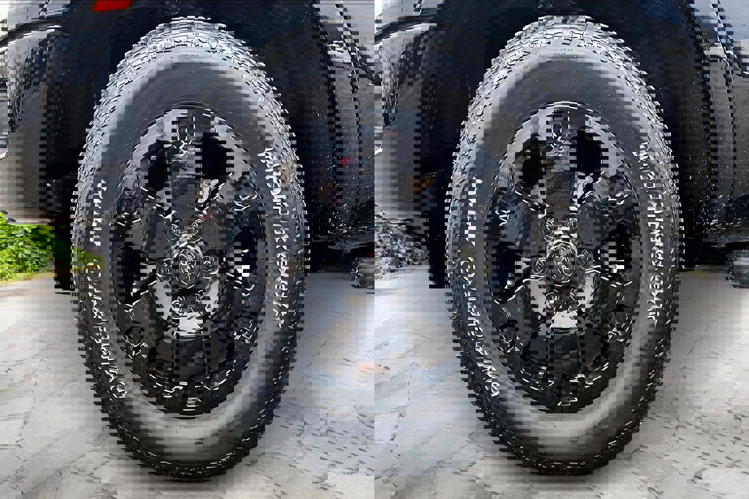 Used 2021 Ford Ranger Lariat w/ Equipment Group 501A High image 9