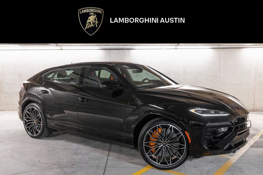 Used 2025 Lamborghini Urus SE image 1