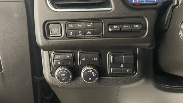 Used 2023 Chevrolet Tahoe High Country image 36