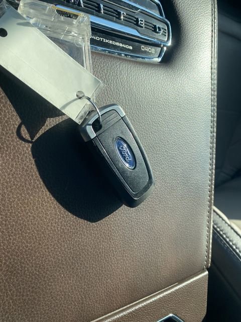 Used 2019 Ford F450 Limited AWD/4WD image 70