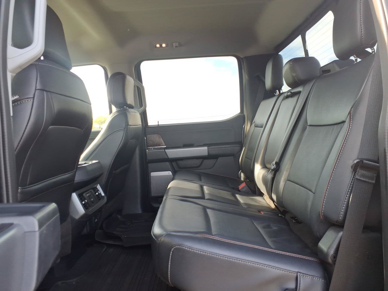 Certified 2023 Ford F250 Lariat w/ Lariat Ultimate Package AWD/4WD image 8