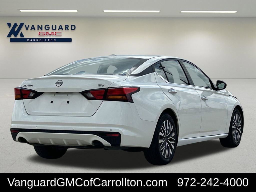 Used 2024 Nissan Altima 2.5 SV image 9
