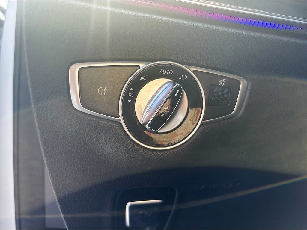 Used 2018 Mercedes-Benz E 300 image 35