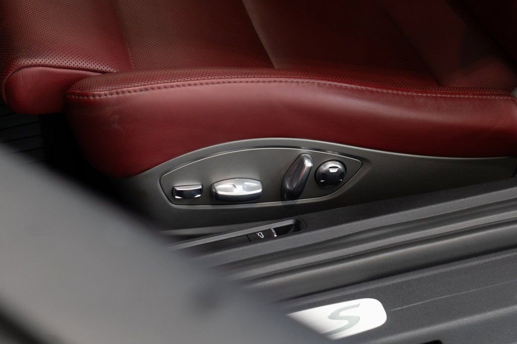 Used 2017 Porsche 911 Carrera S image 24