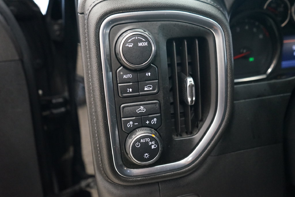 Used 2020 Chevrolet Silverado 1500 LT w/ All-Star Edition AWD/4WD image 29