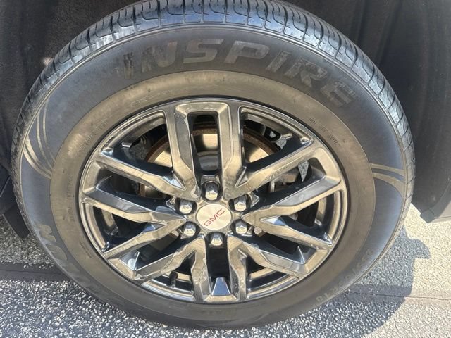 Used 2019 GMC Acadia SLT AWD/4WD image 8