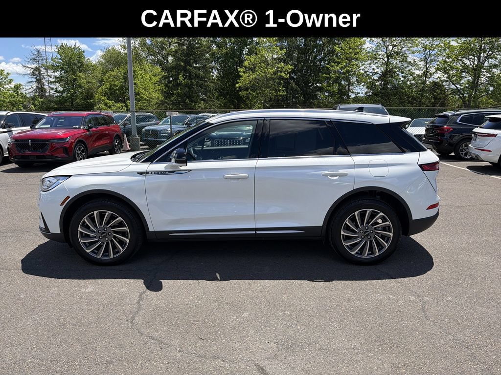 Used 2023 Lincoln Corsair Reserve w/ Equipment Group 201A AWD/4WD image 2