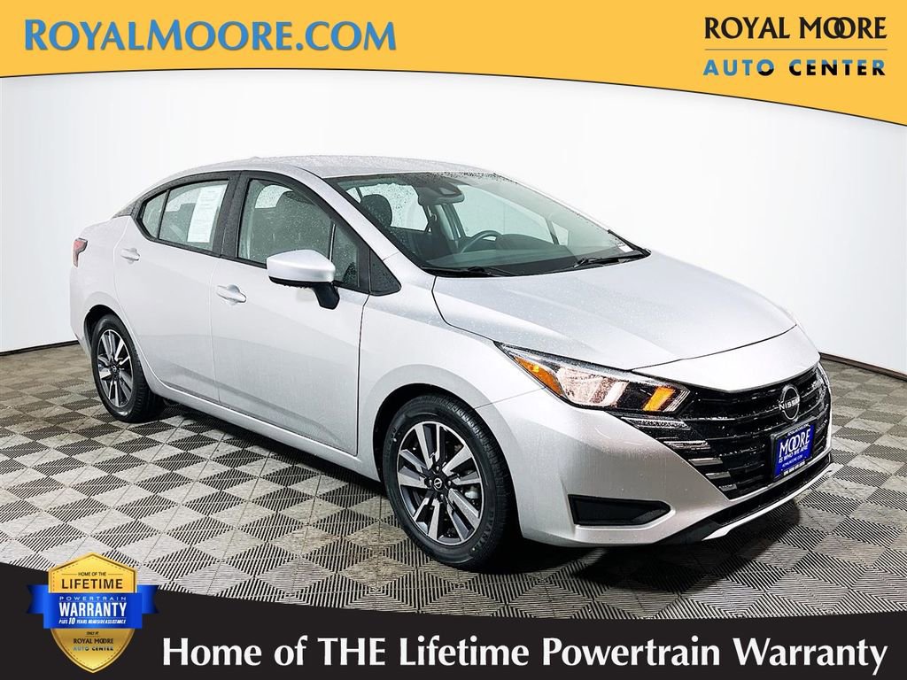 Used 2024 Nissan Versa SV FWD image 1