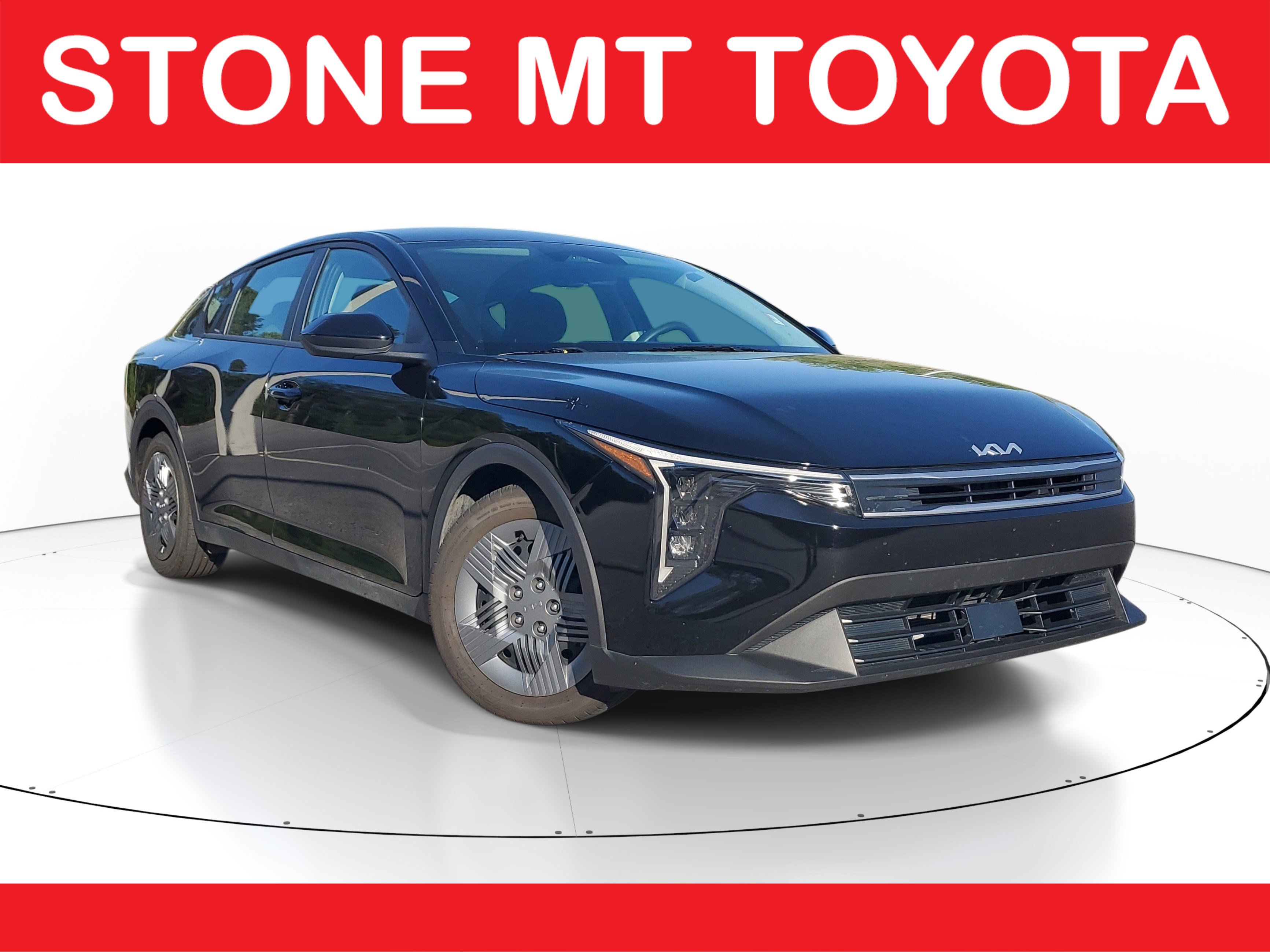 Used 2025 Kia K4 LX image 1