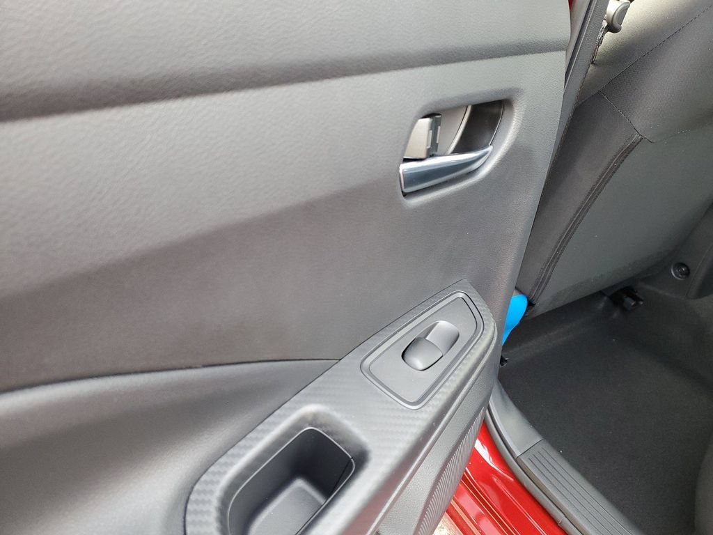 New 2025 Nissan Versa SV w/ Trunk Package FWD image 9