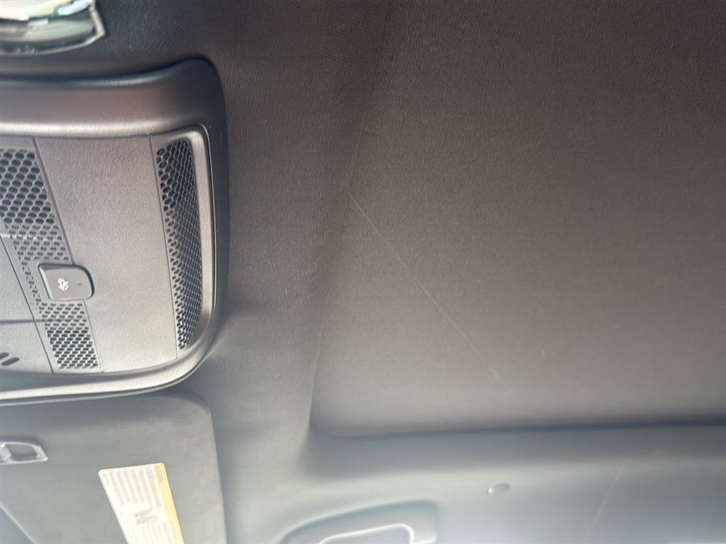 Used 2023 Cadillac XT5 Premium Luxury w/ Technology Package image 8