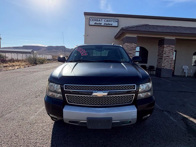 Used 2009 Chevrolet Avalanche LT AWD/4WD image 3