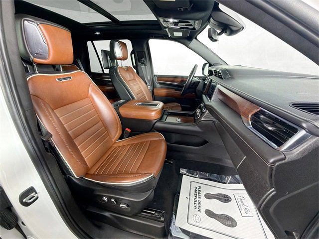 Used 2024 GMC Yukon Denali Ultimate image 29