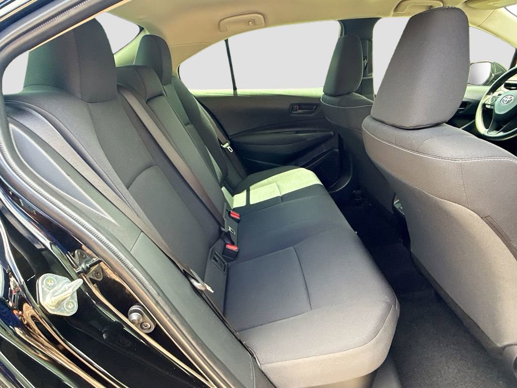 Used 2024 Toyota Corolla LE FWD image 30