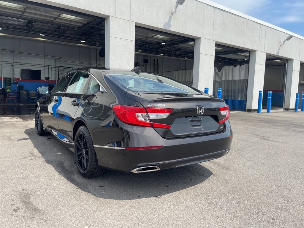 Used 2018 Honda Accord EX-L image 5