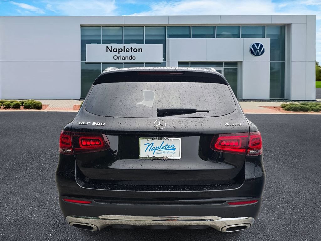 Used 2022 Mercedes-Benz GLC 300 4MATIC w/ Premium Package Lite image 6